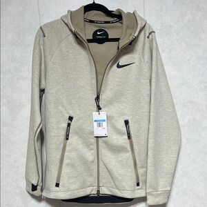 Nike Men's DD1878-247 NWT Light Tan ThermaFit Nike Pro Jacket men’s medium